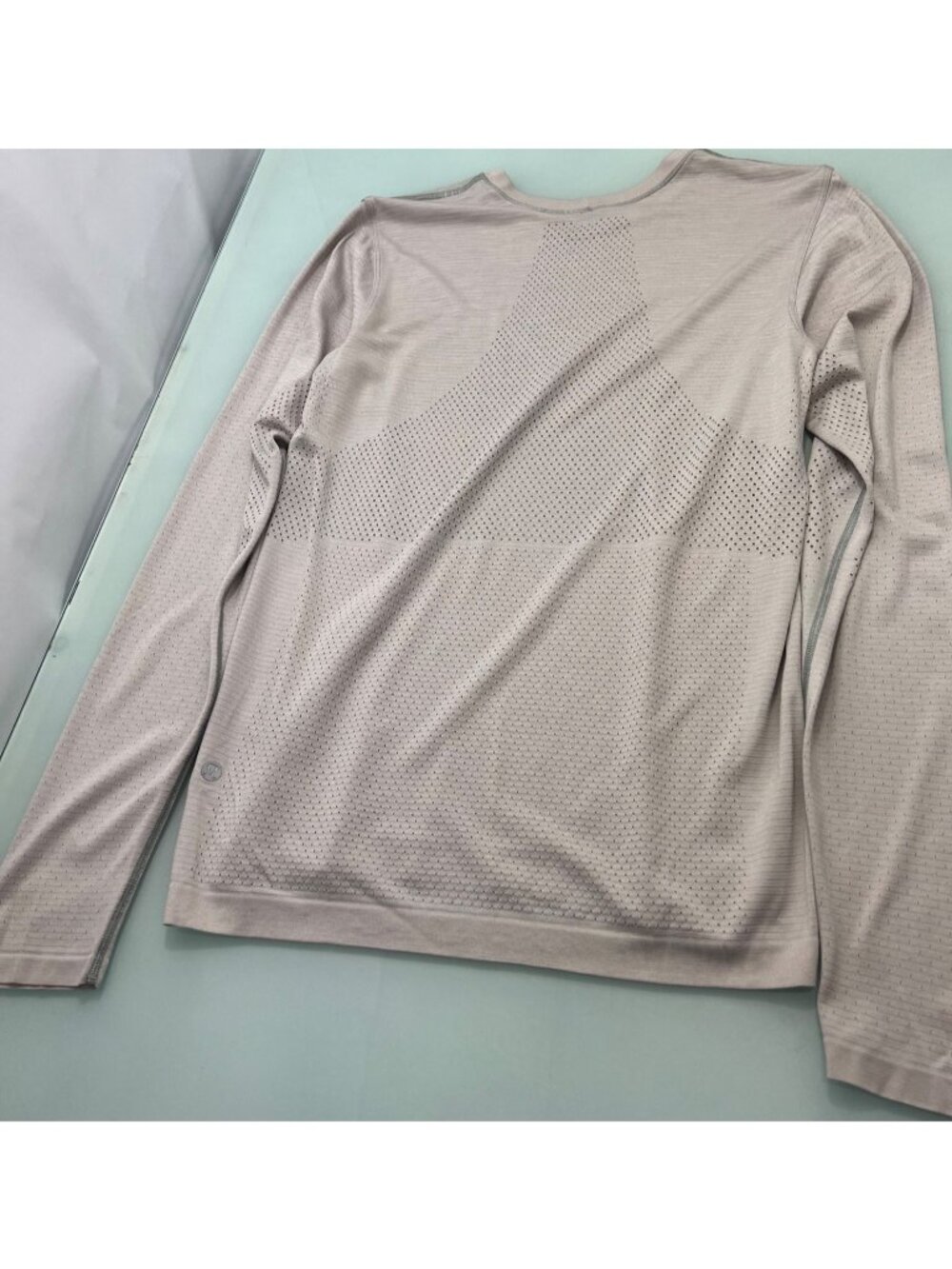 Lululemon Shirt Mens Small S Long Sleeve Gym Training Activewear Athleisure